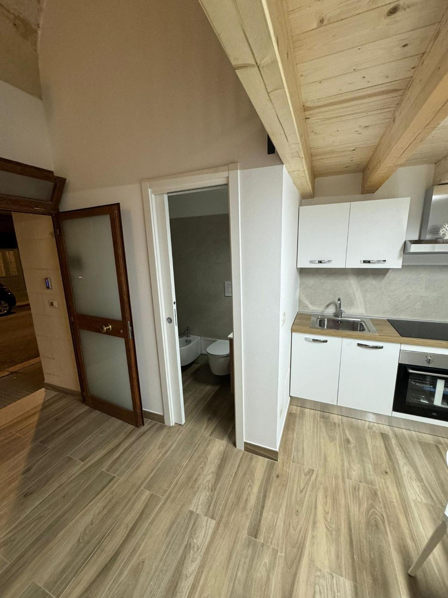 La Maison Di Anto' Bari Bagian luar foto